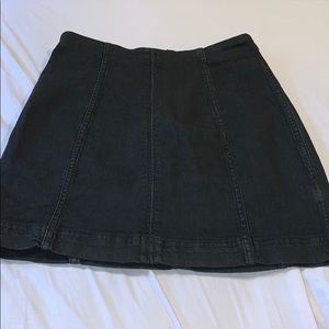 Free People black denim skirt | comfy | amazing